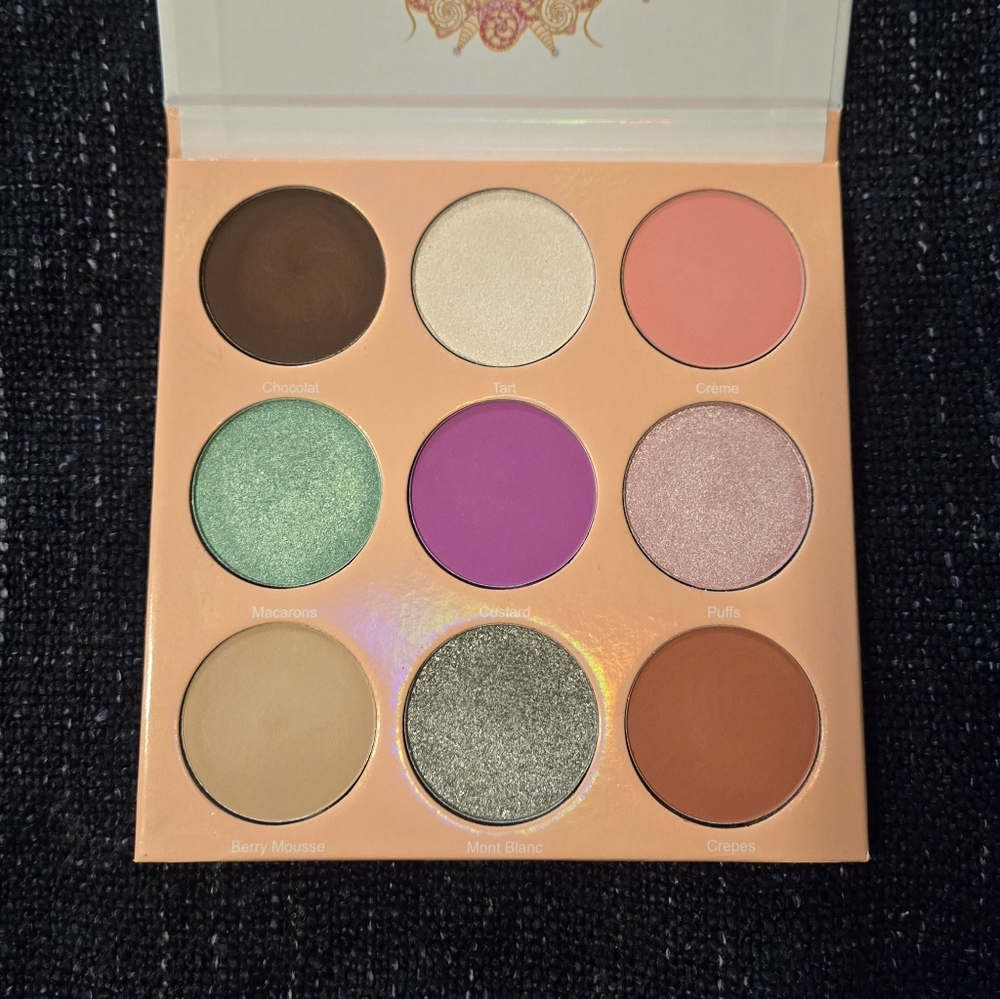 Juvia's Place The Douce Palette